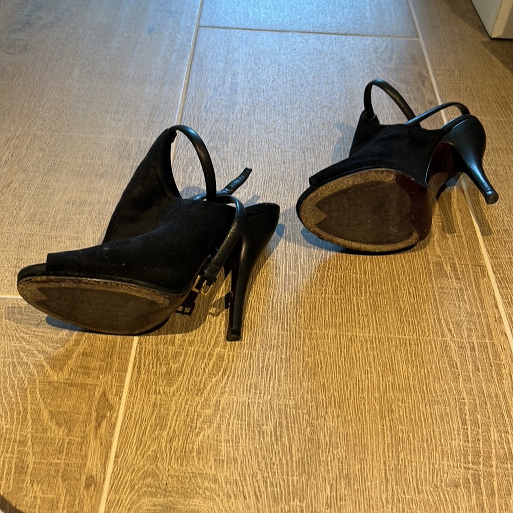 Gucci suede heels used size 39 1/2 - Picture 6 of 7